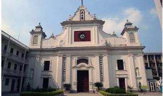 上海哪个商区离外滩近 上海外滩历史纪念馆