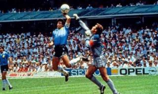 马拉多纳上帝之手哪个手 马拉多纳为什么被称为上帝之手